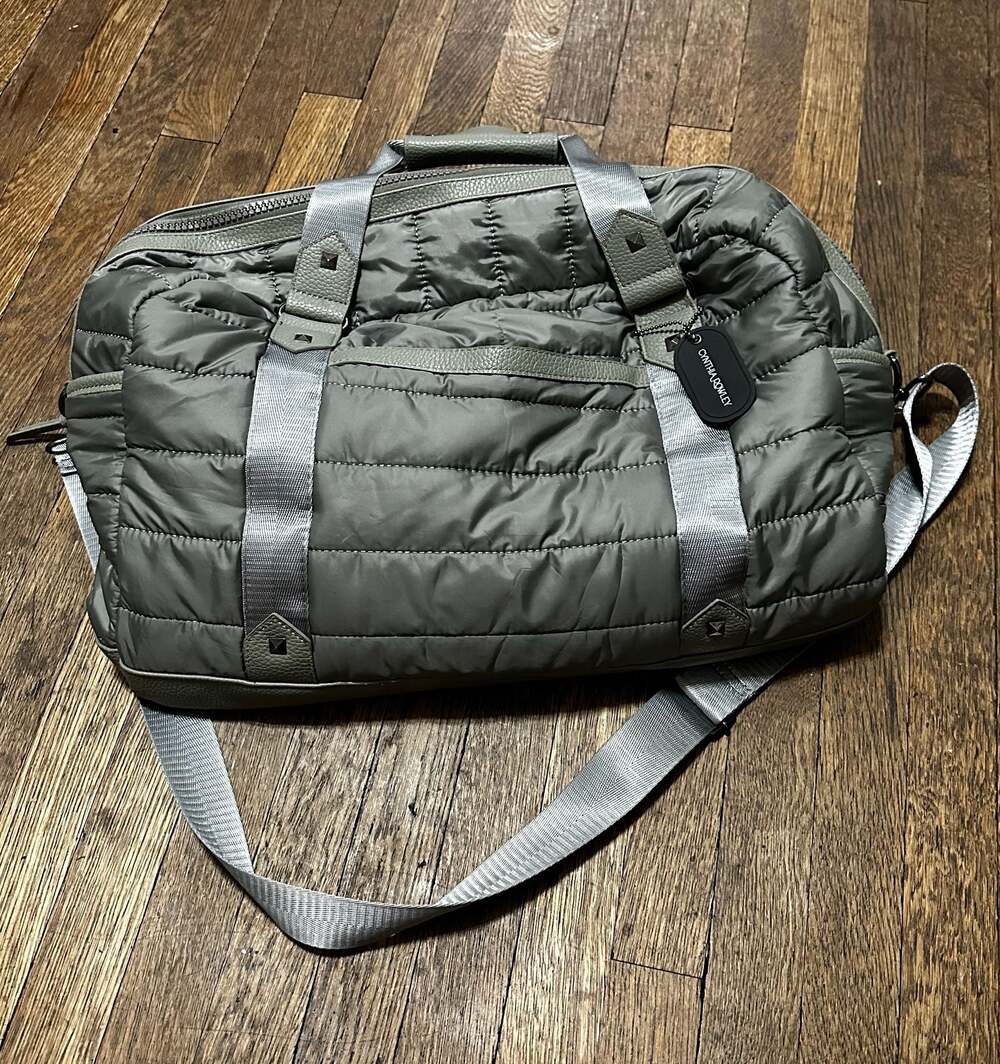 Cynthia Rowley Quilted Army Green Nylon Duffle Travel Bag Weekend Duffle Bag